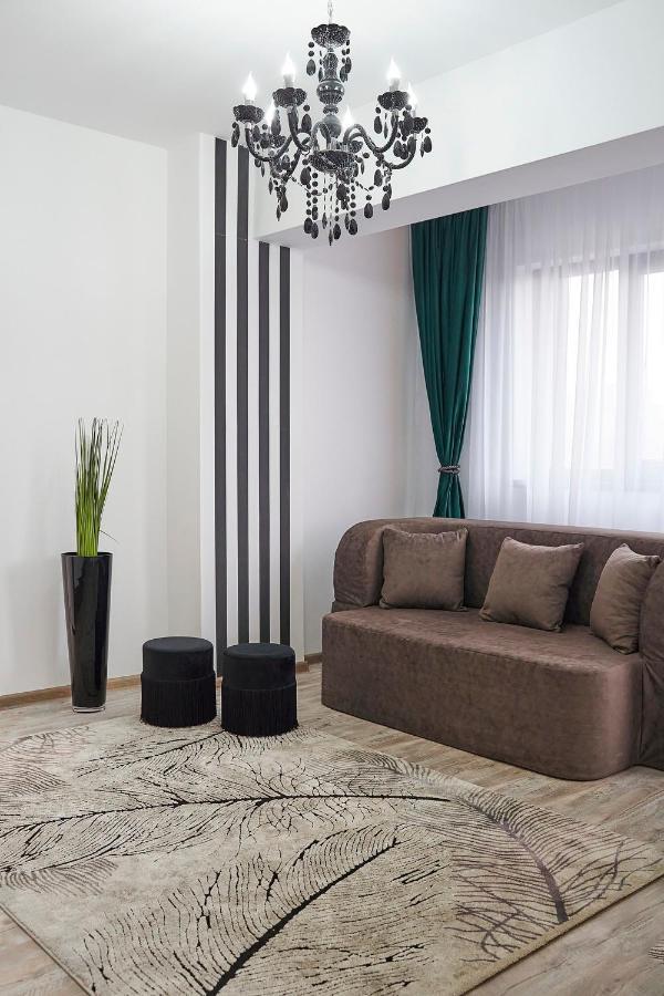 Smarald Apartament Iulius Mall Яш Екстериор снимка